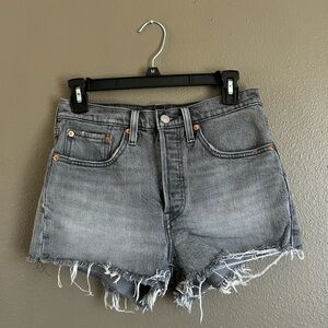 Levi's Button Fly Frayed Hem Faded Black/Gray Denim Shorts
